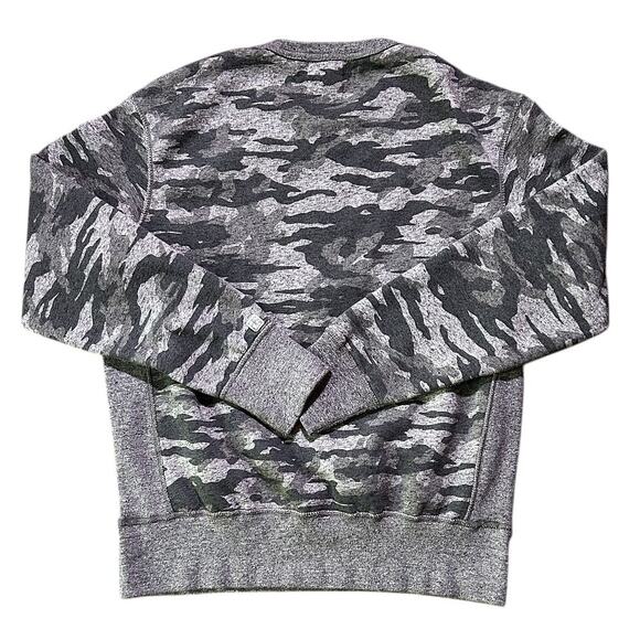 Auburn University Tigers Gray Camo Crewneck Sweatshirt Women's Medium - Picture 4 of 6